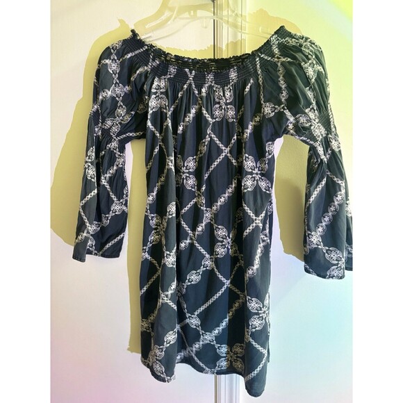 Rebecca Virtue Puff or Off Shoulder Top - Picture 6 of 9